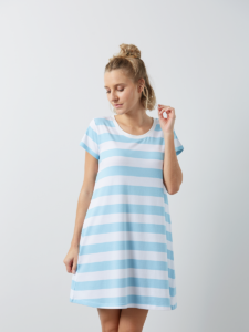 Snuggly Home - Kleid - Hellblau-Ecrue