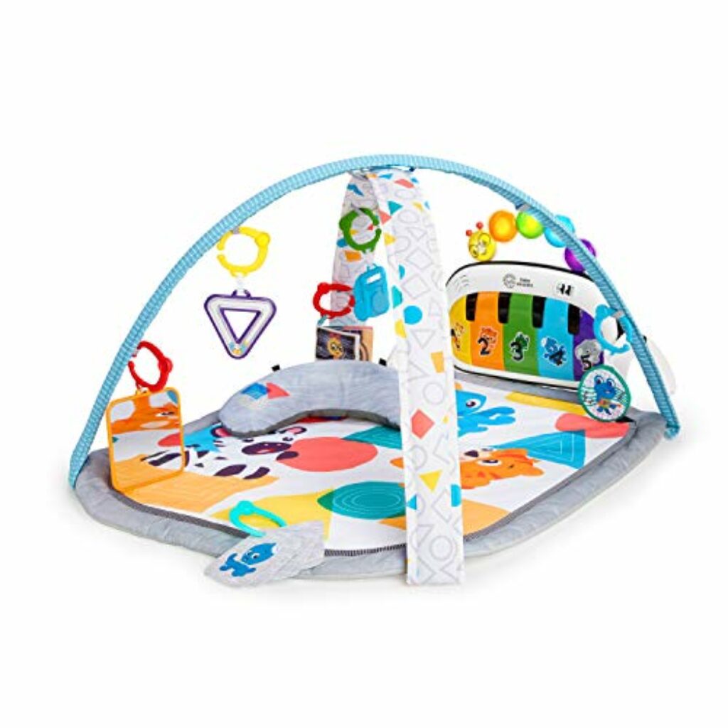 Baby Einstein, 4 in 1 Kickin' Tunes Spieldecke mit 70+ Geräuschen, 25+ Minuten Musik, Erlebnisdecke mit Klavier und Lichtern, Spielmatte mit Spielbogen abnehmbarem Babyspielzeug, ab der Geburt