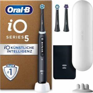 Oral-B iO Series 5 Plus Edition Elektrische Zahnbürste/Electric Toothbrush, PLUS 3 Aufsteckbürsten, 5 Putzmodi für Zahnpflege, Reiseetui, Designed by Braun, matt black