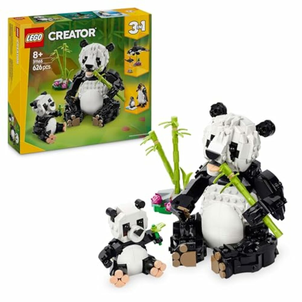 LEGO Creator 3in1 Wilde Tiere: Pandafamilie - Modell umbaubar in Spielzeug Schwertwal oder Pinguin Figur - Bauset für Kinder - Geschenkidee für Mädchen und Jungen ab 8 Jahren 31165