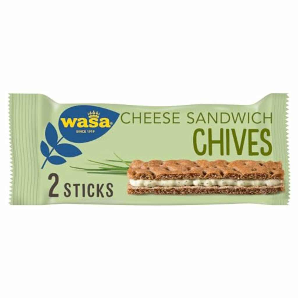 Wasa Sandwich Cheese & Chives 24x37g I Ballaststoffreicher Knäckebrot-Snack aus Roggenvollkorn mit einer Schnittlauch-Käse-Füllung, je 2 Sticks, Perfekt für unterwegs